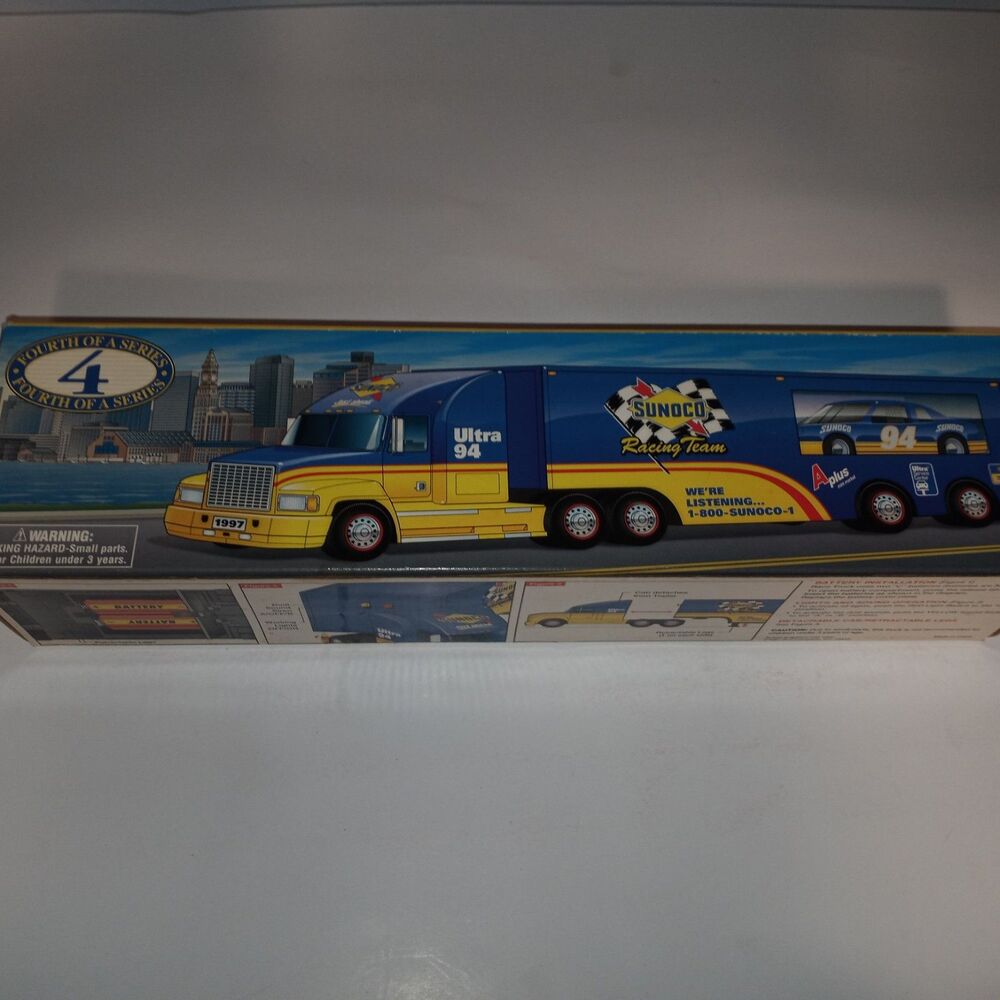 Sunoco Racing Team Truck 1997 Collector's Edition 4th in series Vintage Toy New